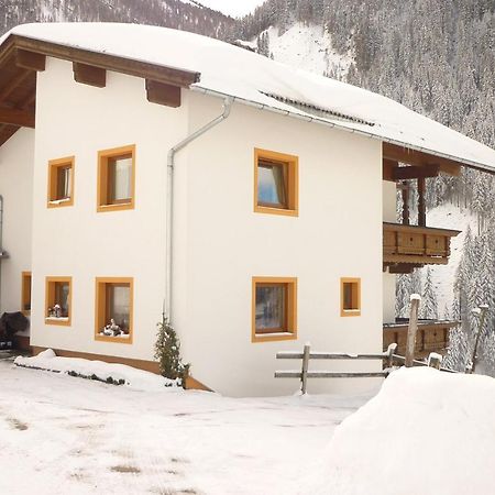 Kreidl Apartman Tux Kültér fotó