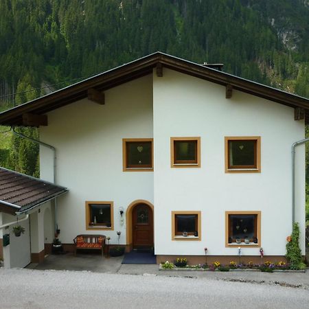 Kreidl Apartman Tux Kültér fotó